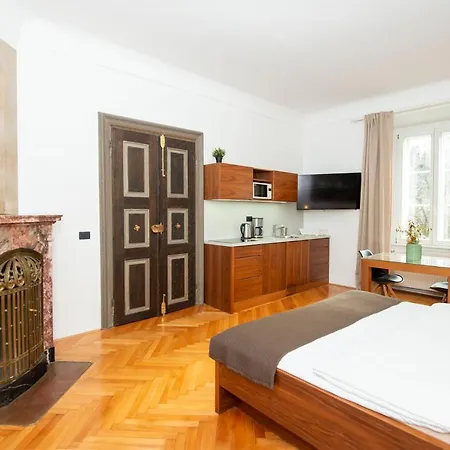 Zois Ljubljana