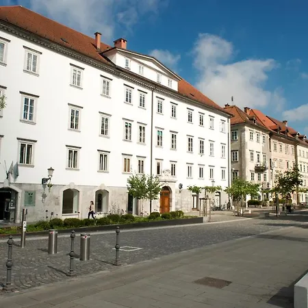 Zois Apartment Ljubljana
