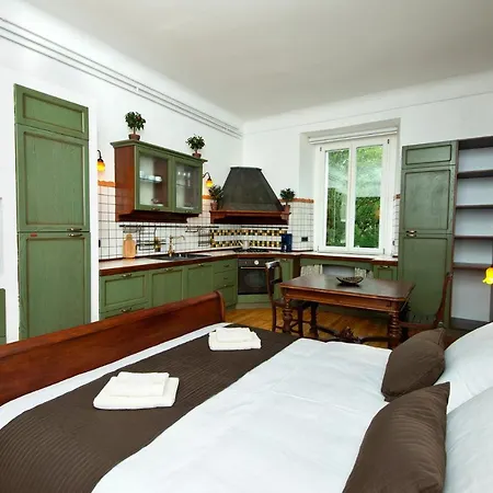 Zois Apartment